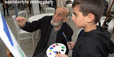 Osmangazili öğrenciler huzurevi sakinleriyle resim yaptı